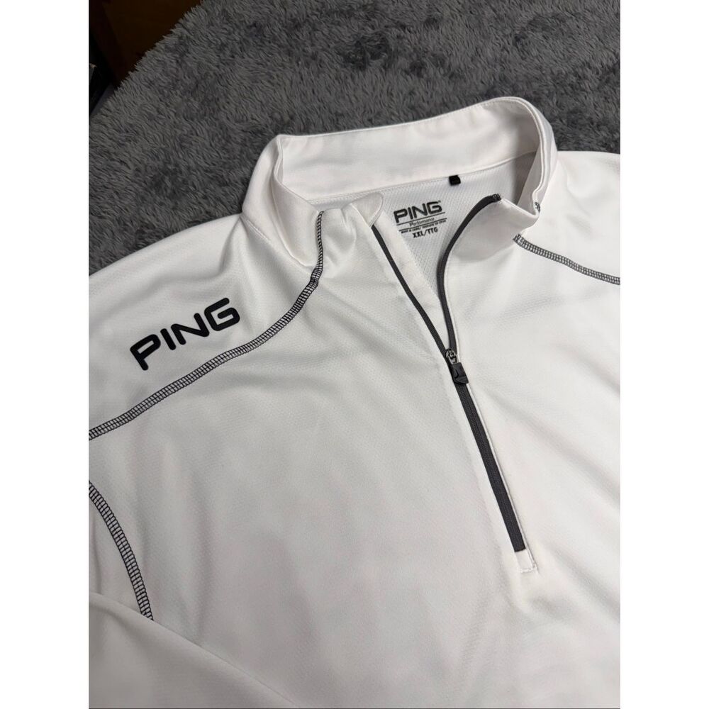 PING Performance Quarter Zip Pullover, Men’s XXL. Small stain on sleeve but othe